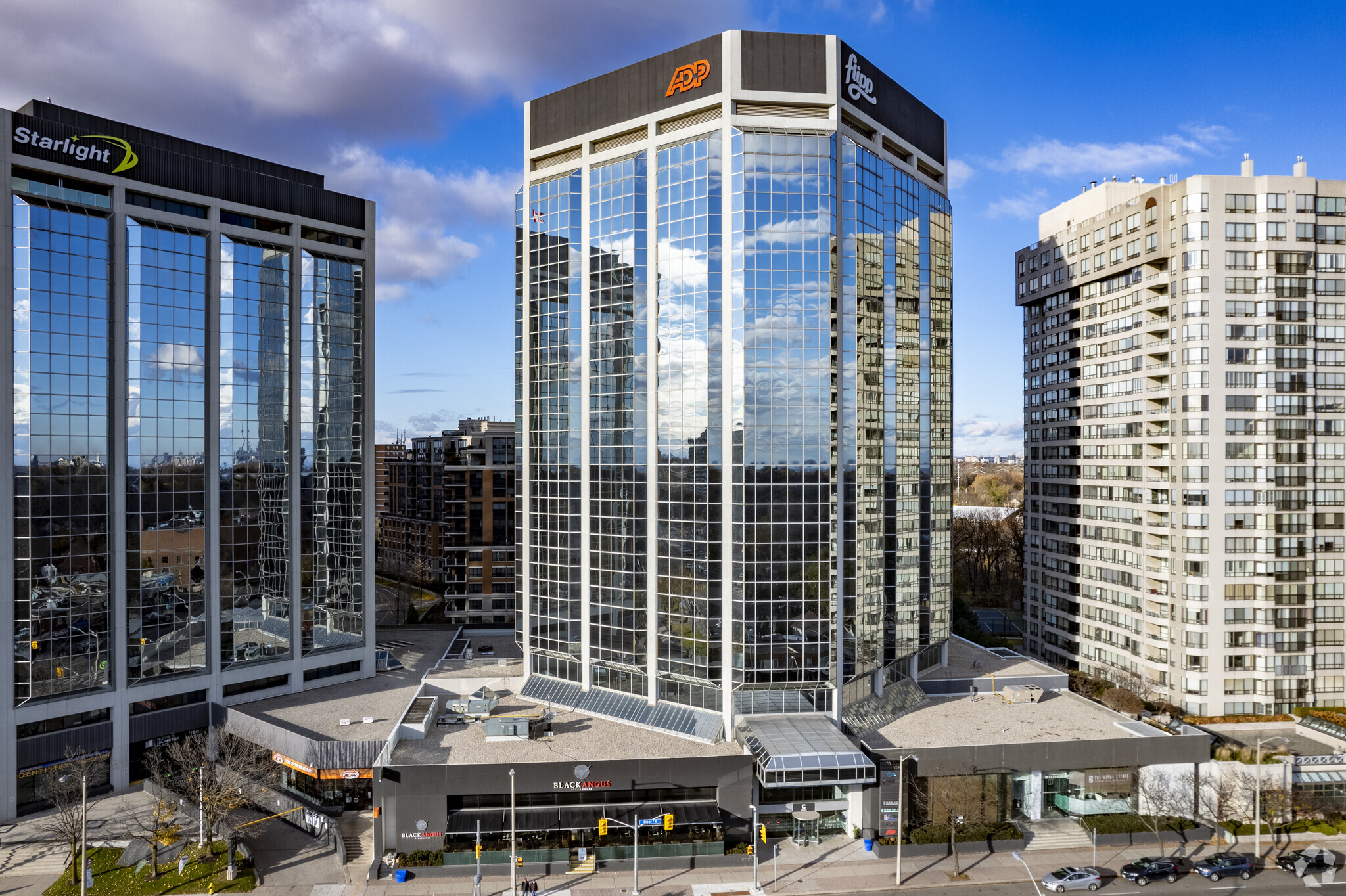 3250 Bloor St W, Toronto, ON for lease Building Photo- Image 1 of 6