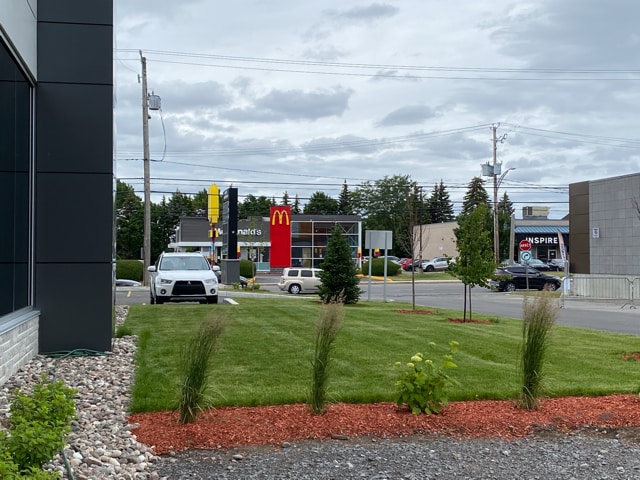 794 Boul Du Cure-Labelle, Blainville, QC for lease Interior Photo- Image 1 of 3