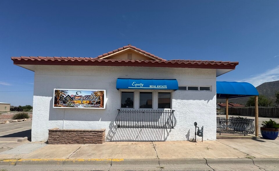 1909 Indian Wells Rd, Alamogordo, NM for sale - Building Photo - Image 2 of 40