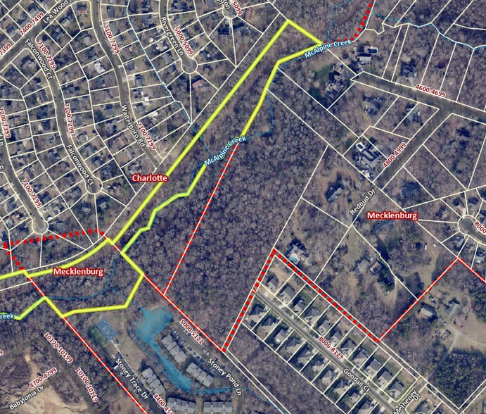 4885 Redbud Dr, Charlotte, NC à vendre - Photo du bâtiment - Image 2 de 4