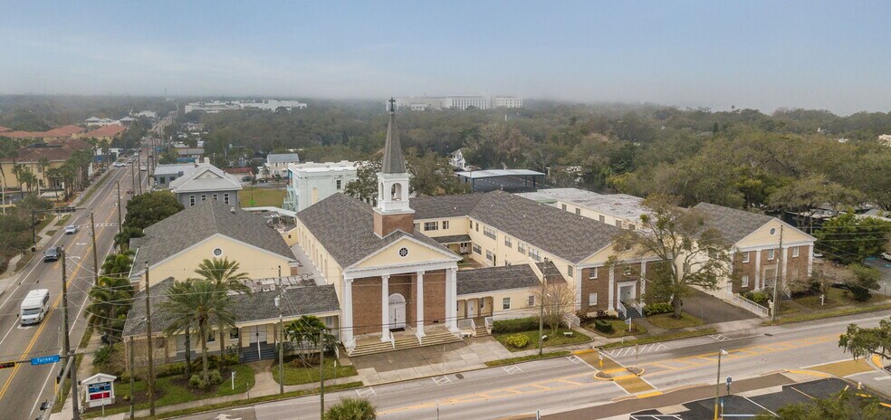 411 Turner St, Clearwater, FL à louer - Photo du bâtiment - Image 3 de 18