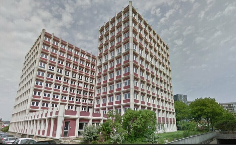 Office in Rouen for sale - Building Photo - Image 1 of 12