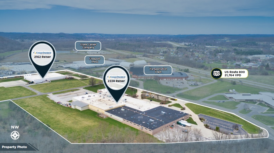 Lauren International Portfolio portfolio of 3 properties for sale on LoopNet.ca - Primary Photo - Image 2 of 2