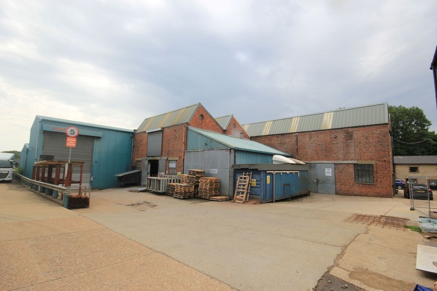 Pivington Ln, Pluckley for sale - Building Photo - Image 2 of 6