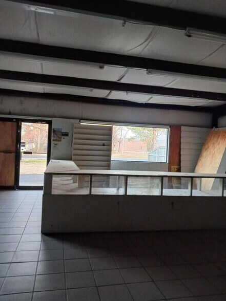 714 Cleveland St, Danville, AR à vendre - Photo intérieure - Image 3 de 4