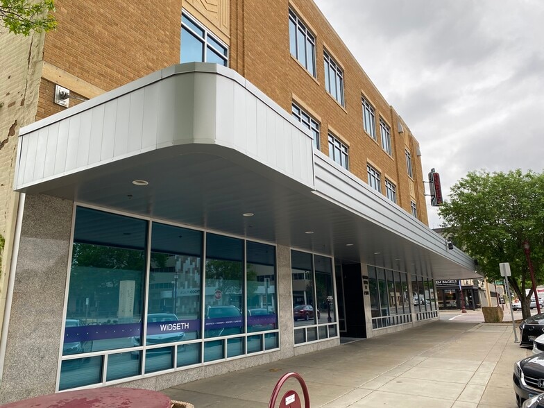 124 Walnut St E, Mankato, MN for lease - Building Photo - Image 2 of 9