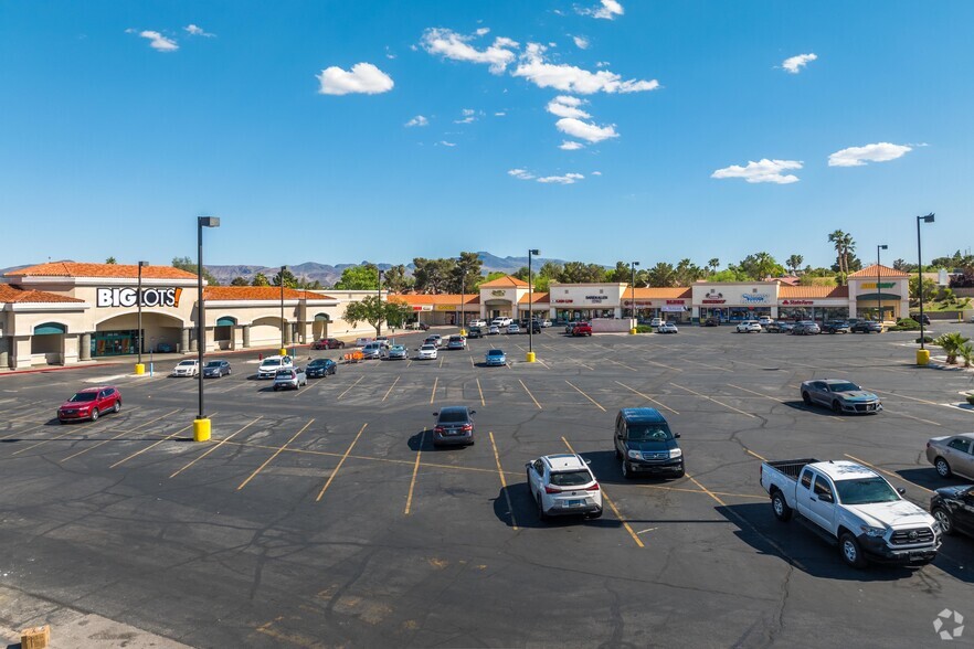 8150 S Eastern Ave, Las Vegas, NV for lease - Building Photo - Image 2 of 4