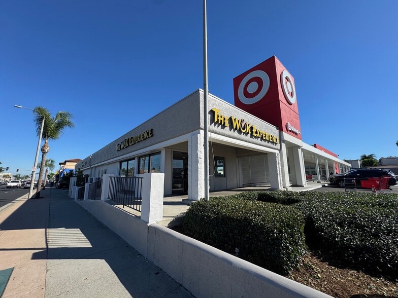 2124-2154 Pacific Coast Hwy, Lomita, CA for lease - Building Photo - Image 3 of 5