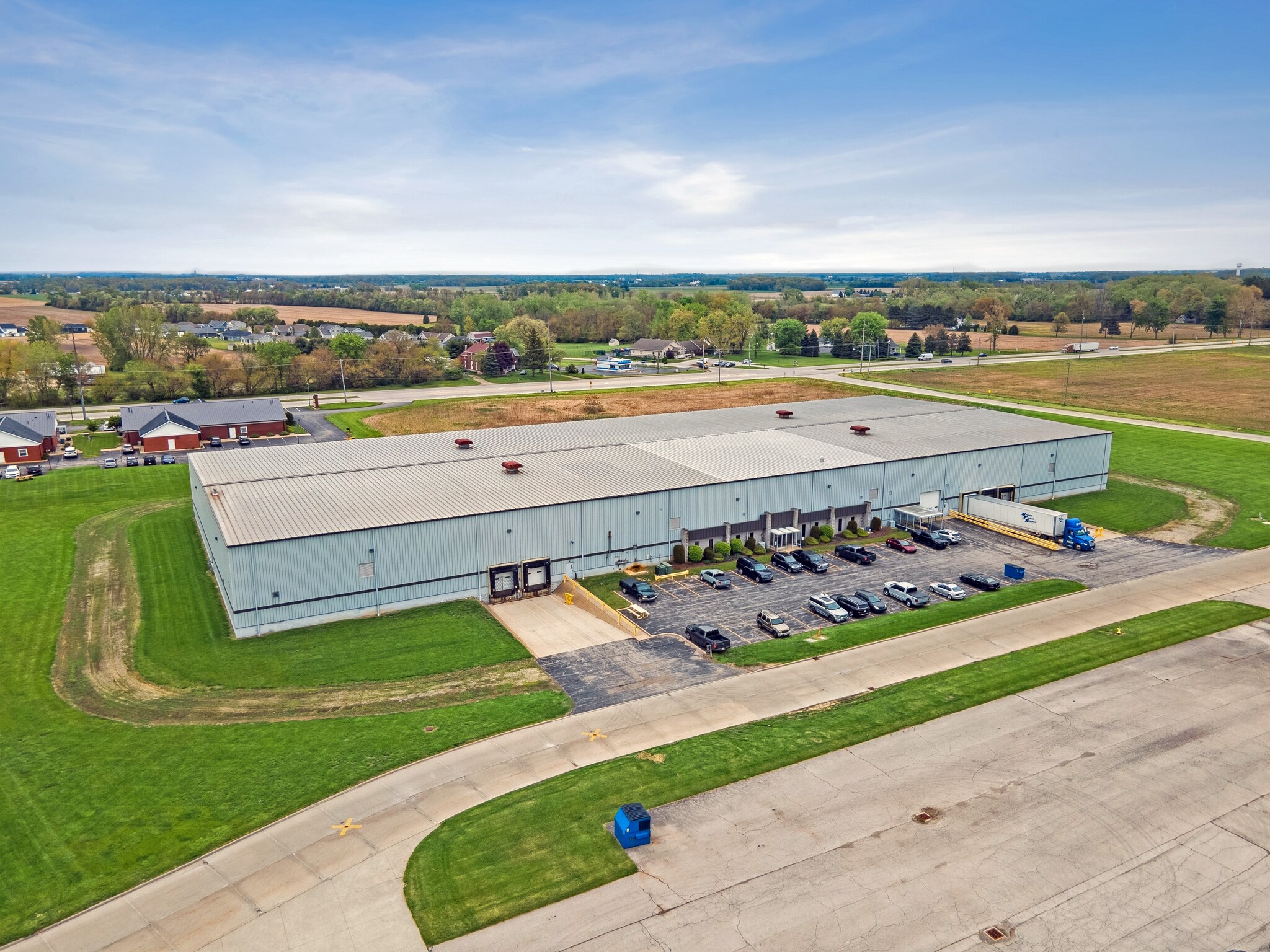 111 Hirt Dr, Bellevue, OH à vendre Photo principale- Image 1 de 1