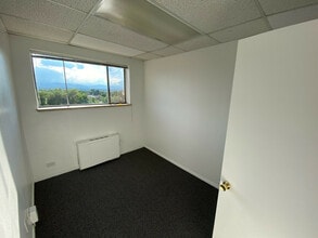 1100 W Littleton Blvd, Littleton, CO for lease Interior Photo- Image 2 of 6