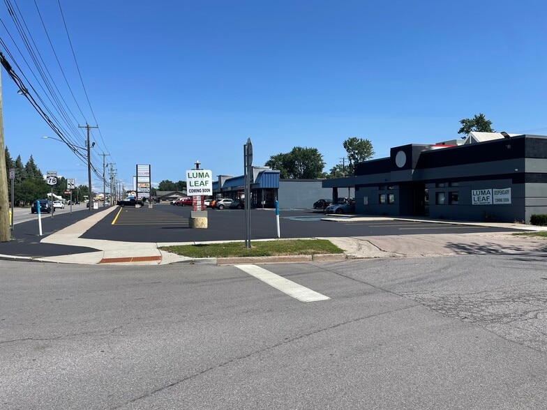 6041 Transit Rd, Depew, NY for lease - Building Photo - Image 2 of 5