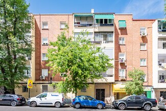 Plus de détails pour Commerce de détail à louer