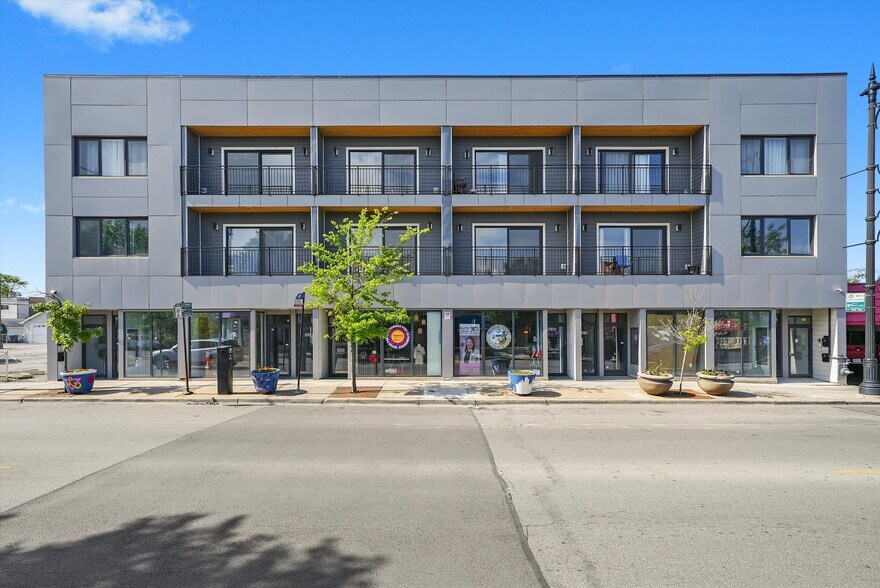 5416 W Belmont Ave, Chicago, IL for sale - Building Photo - Image 1 of 1
