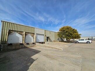 Plus de détails pour 1215 Oak St, La Crosse, KS - Industriel à vendre