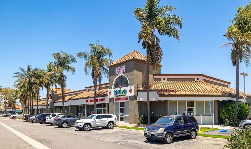 3511 Pacific Coast Hwy, Torrance, CA for lease - Building Photo - Image 1 of 1