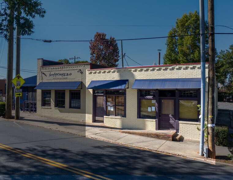 1427 E 10th St, Charlotte, NC à louer - Photo du bâtiment - Image 1 de 4