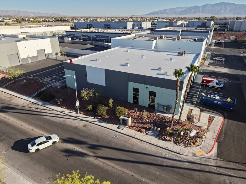 2630 Brooks Ave, North Las Vegas, NV for sale - Building Photo - Image 2 of 8