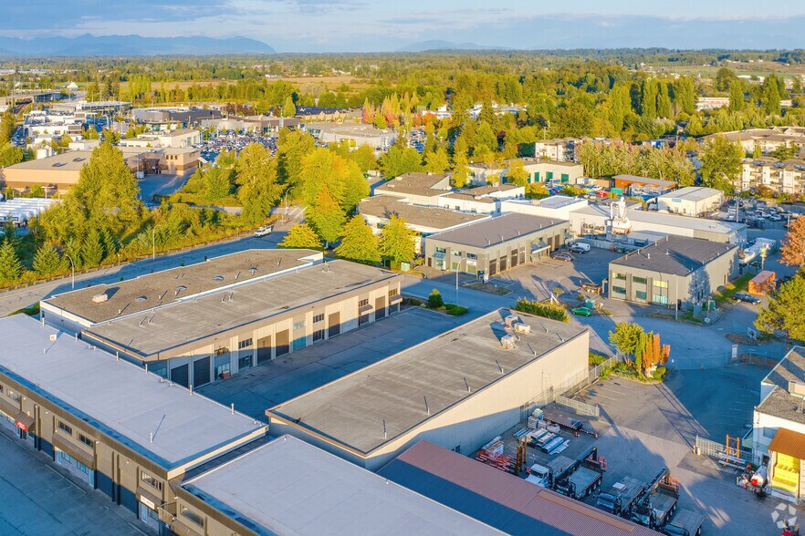 5965 205A St, Langley, BC à louer - Aérien - Image 2 de 3