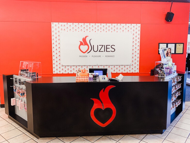 313 S State St, Atkinson, IL for sale - Building Photo - Image 3 of 3