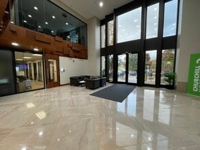 1749 Mallory Ln, Brentwood, TN à louer Photo intérieure- Image 2 de 15