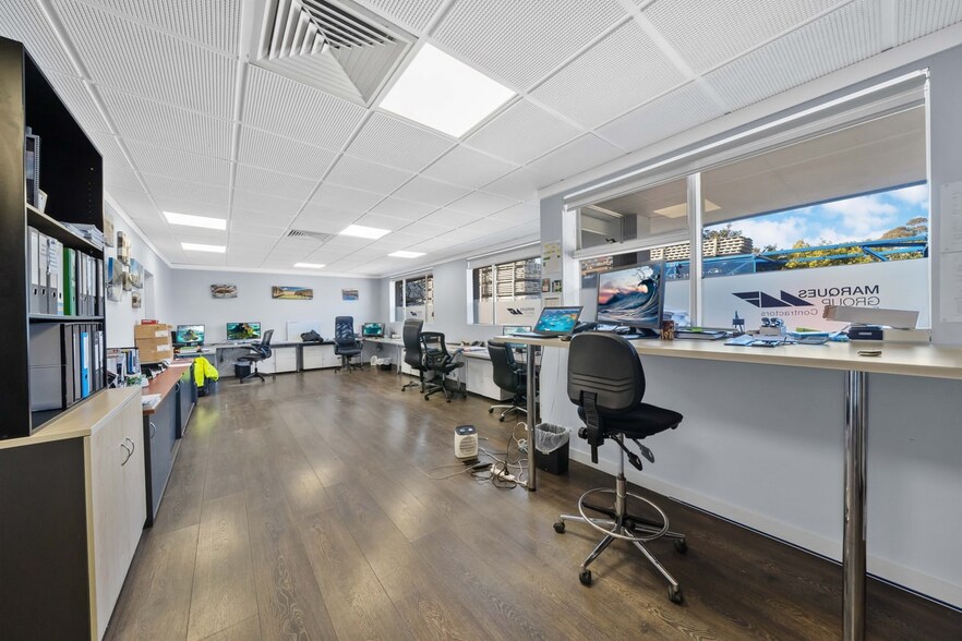 37-39 Pavesi St, Smithfield for sale - Interior Photo - Image 2 of 8
