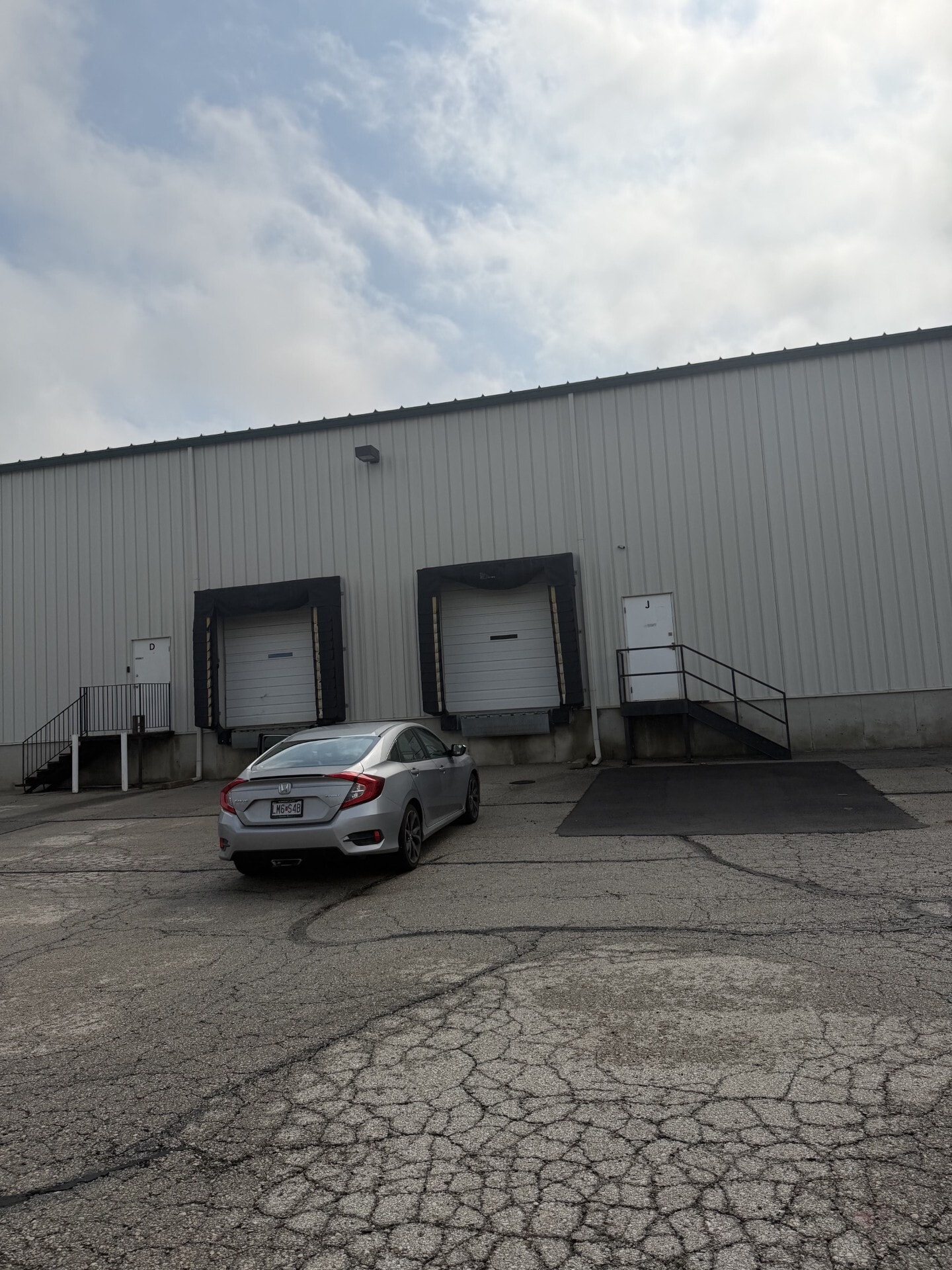 19000 W 158th St, Olathe, KS for lease Building Photo- Image 1 of 5