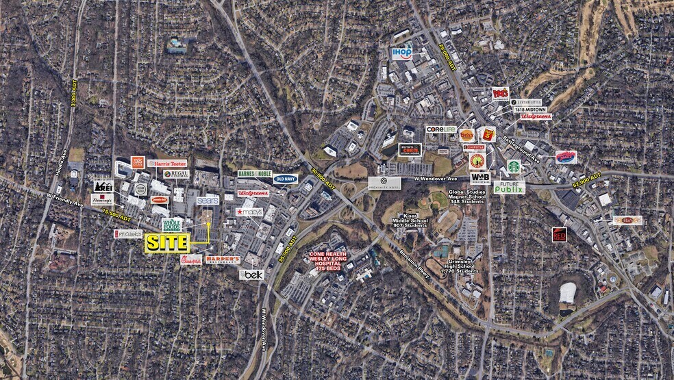 3200-3202 W Friendly Ave, Greensboro, NC à louer - Aérien - Image 2 de 2