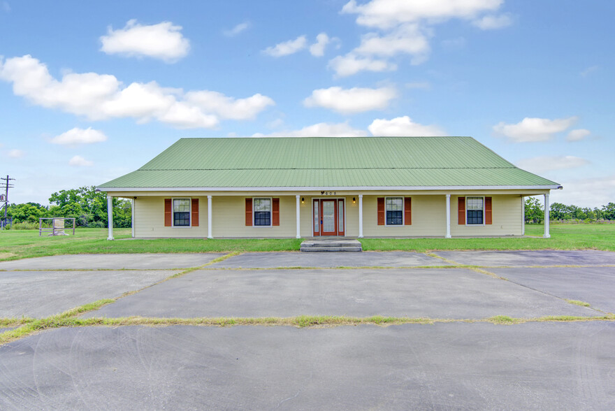 8458 FM 1960 Rd, Dayton, TX à vendre - Photo du bâtiment - Image 1 de 1