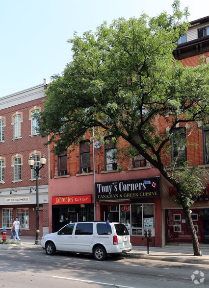 215-217 King St E, Hamilton, ON à vendre - Photo du bâtiment - Image 2 de 3