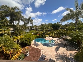 More details for 2133-2209 NE 26th St, Wilton Manors, FL - Hospitality for Sale