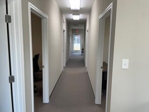 2284 Raleigh Ct, Clarksville, TN à louer Photo intérieure- Image 2 de 10