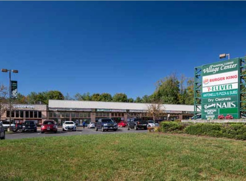 8210-8232 Gunston Corner Ln, Lorton, VA for lease - Building Photo - Image 2 of 3