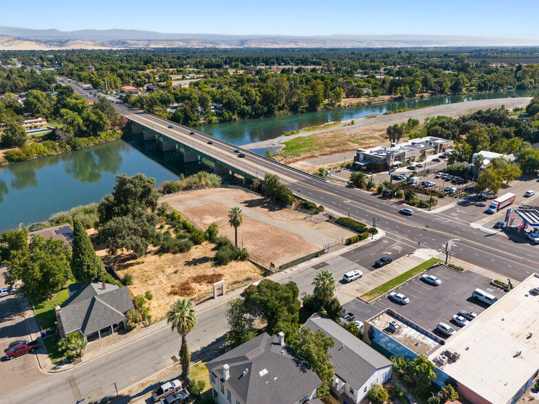 600 Rio St, Red Bluff, CA à vendre - Photo du bâtiment - Image 3 de 16