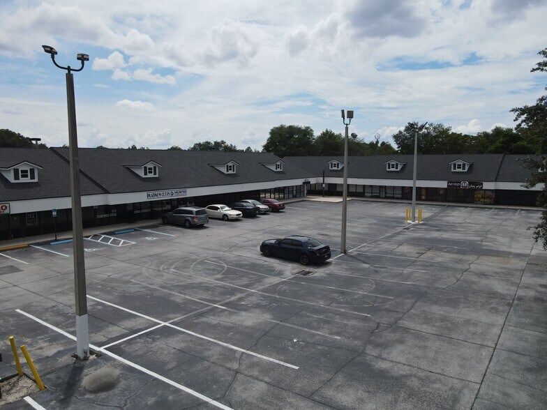 1704 Southside Blvd, Jacksonville, FL à louer - Photo du bâtiment - Image 2 de 8