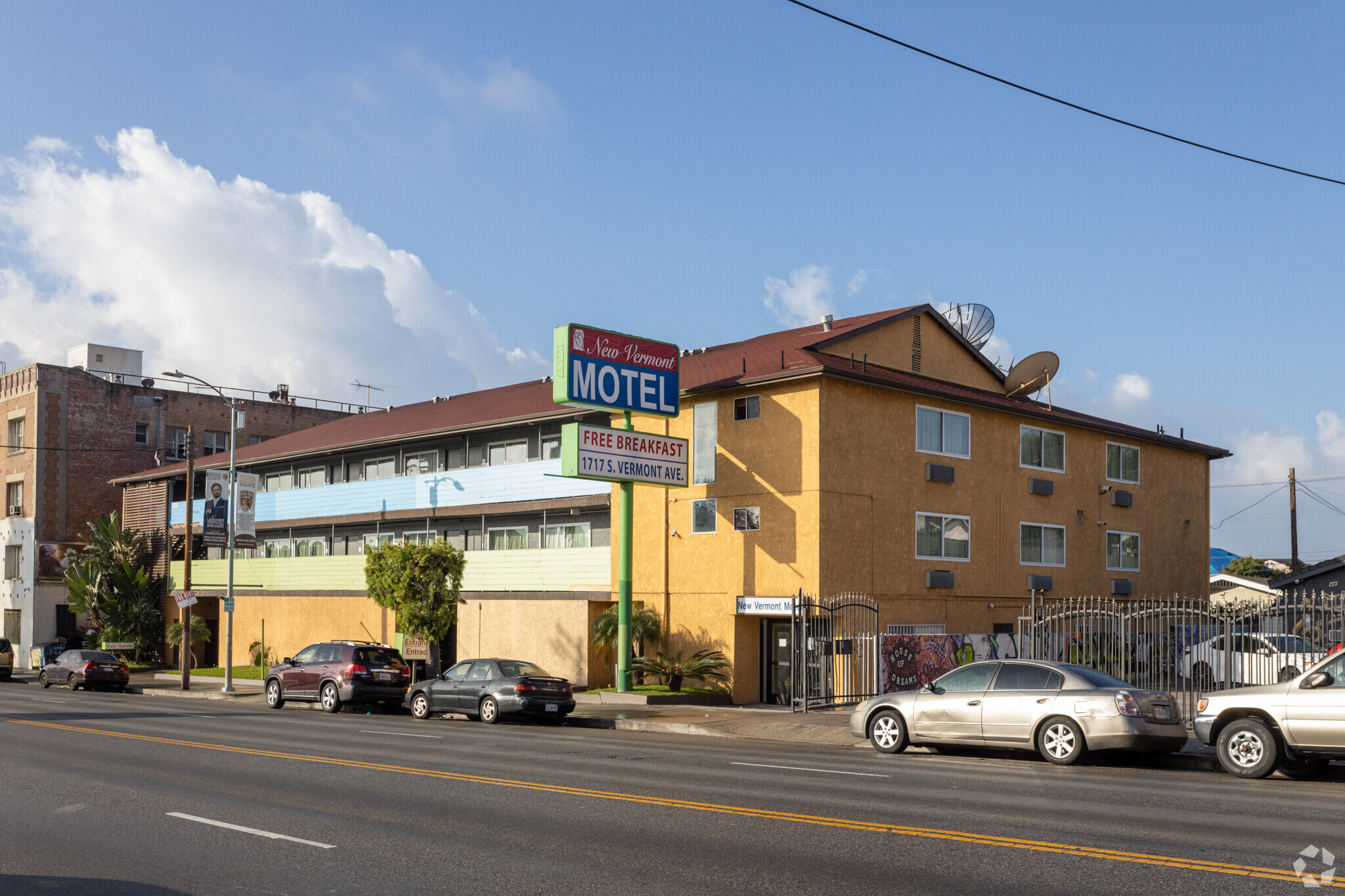 1717 S Vermont Ave, Los Angeles, CA à vendre Photo principale- Image 1 de 1