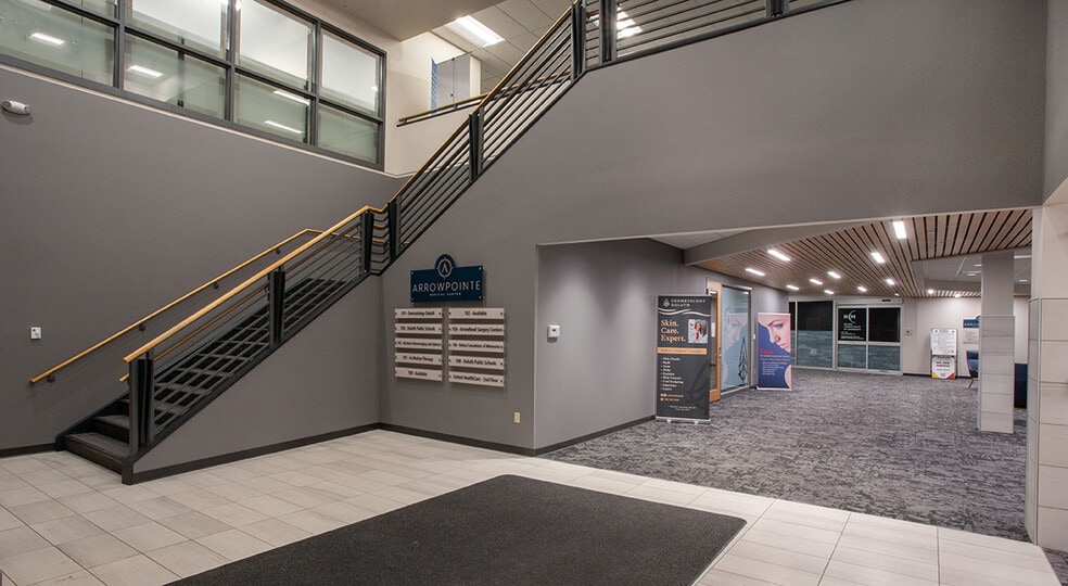 4316 Rice Lake Rd, Duluth, MN for lease - Lobby - Image 2 of 25