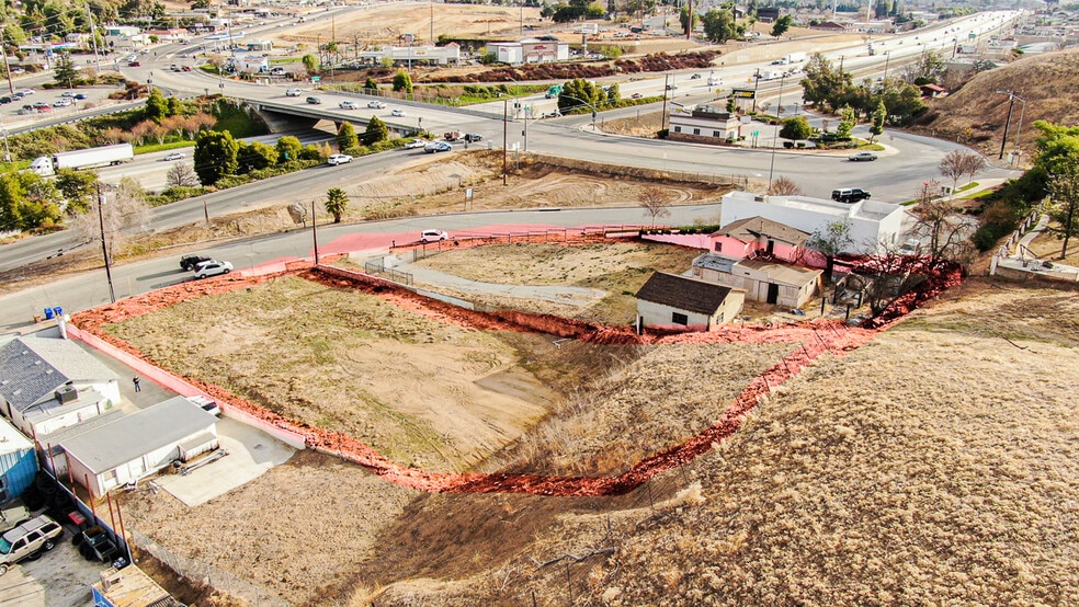31305 Outer Highway 10, Yucaipa, CA for sale - Aerial - Image 2 of 5