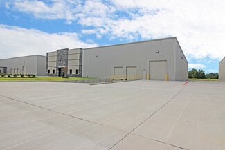More details for 18409 Intercontinental Crossing Dr, Houston, TX - Industrial for Sale