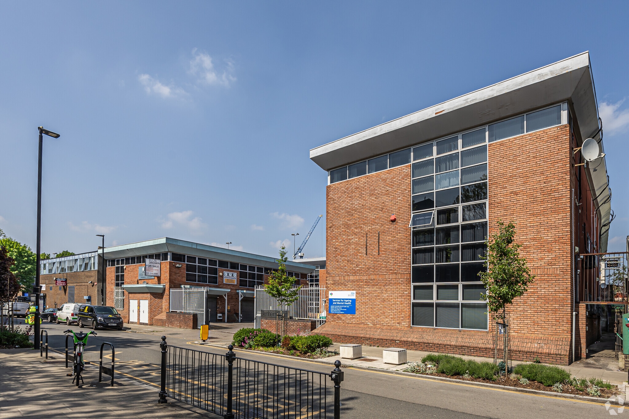 62 Brewery Rd, London for lease Primary Photo- Image 1 of 8