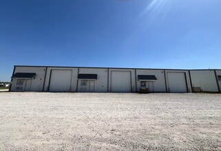 2170 Collins Rd, Denton, TX for lease Interior Photo- Image 1 of 3