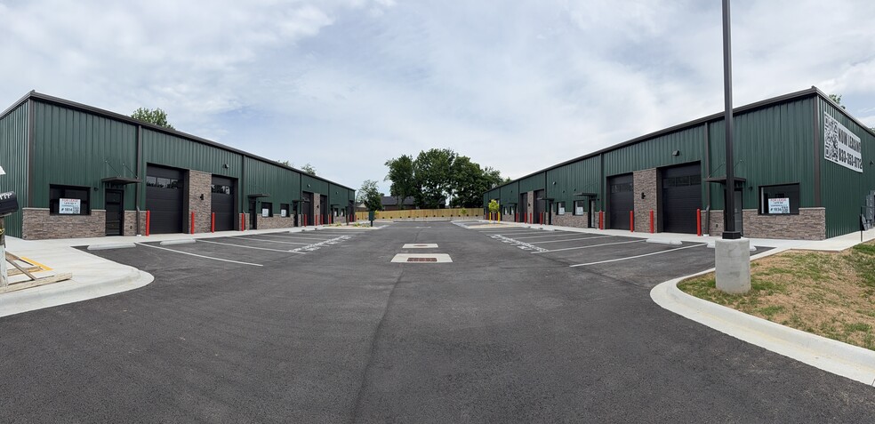 1814 E Centerton Blvd, Bentonville, AR for lease - Building Photo - Image 1 of 23