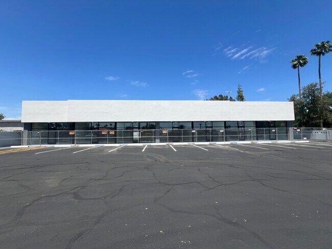 Plus de détails pour 1324-1326 W University Dr, Tempe, AZ - Commerce de détail à louer