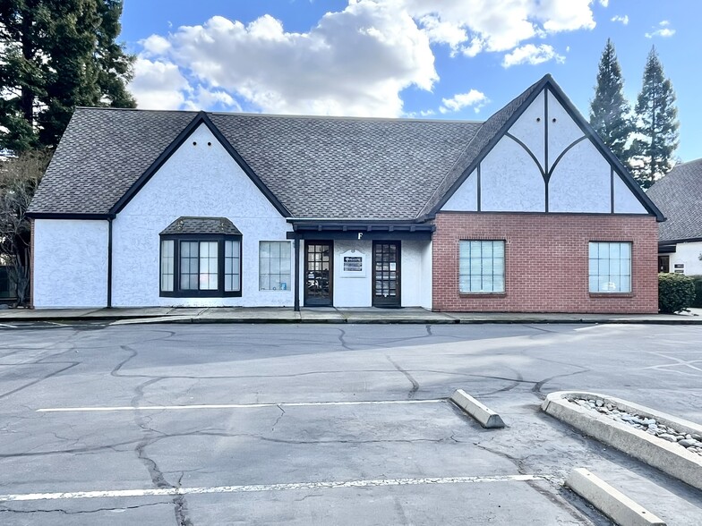 8035 Madison Ave, Citrus Heights, CA for lease - Primary Photo - Image 2 of 25