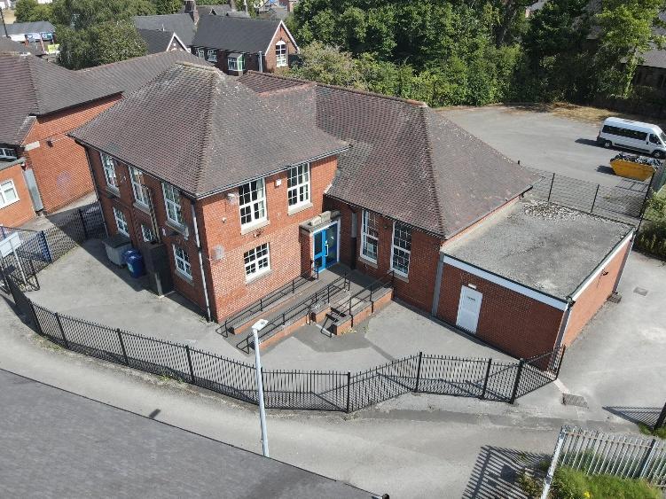 Knutton Community Centre, Off High Street, Newcastle Under Lyme à vendre - Photo du bâtiment - Image 2 de 3