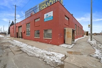 More details for 3701 N Holton St, Milwaukee, WI - Industrial for Sale