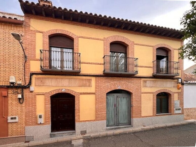 Retail in Almonacid de Toledo, Toledo for sale Building Photo- Image 1 of 2