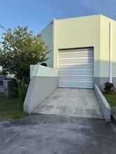 1805-1815 SW 31st Ave, Pembroke Park, FL for lease Interior Photo- Image 2 of 8