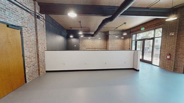 2324 S Lamar Blvd, Austin, TX à louer - Vidéo sur l’inscription commerciale - Image 2 de 25
