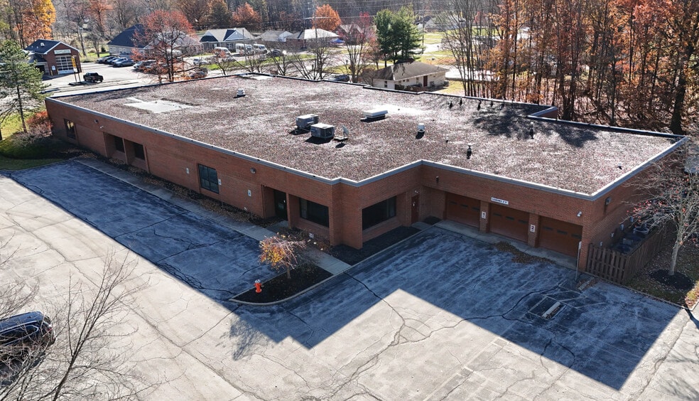 7088 W 130th St, Middleburg Heights, OH for lease - Building Photo - Image 1 of 5