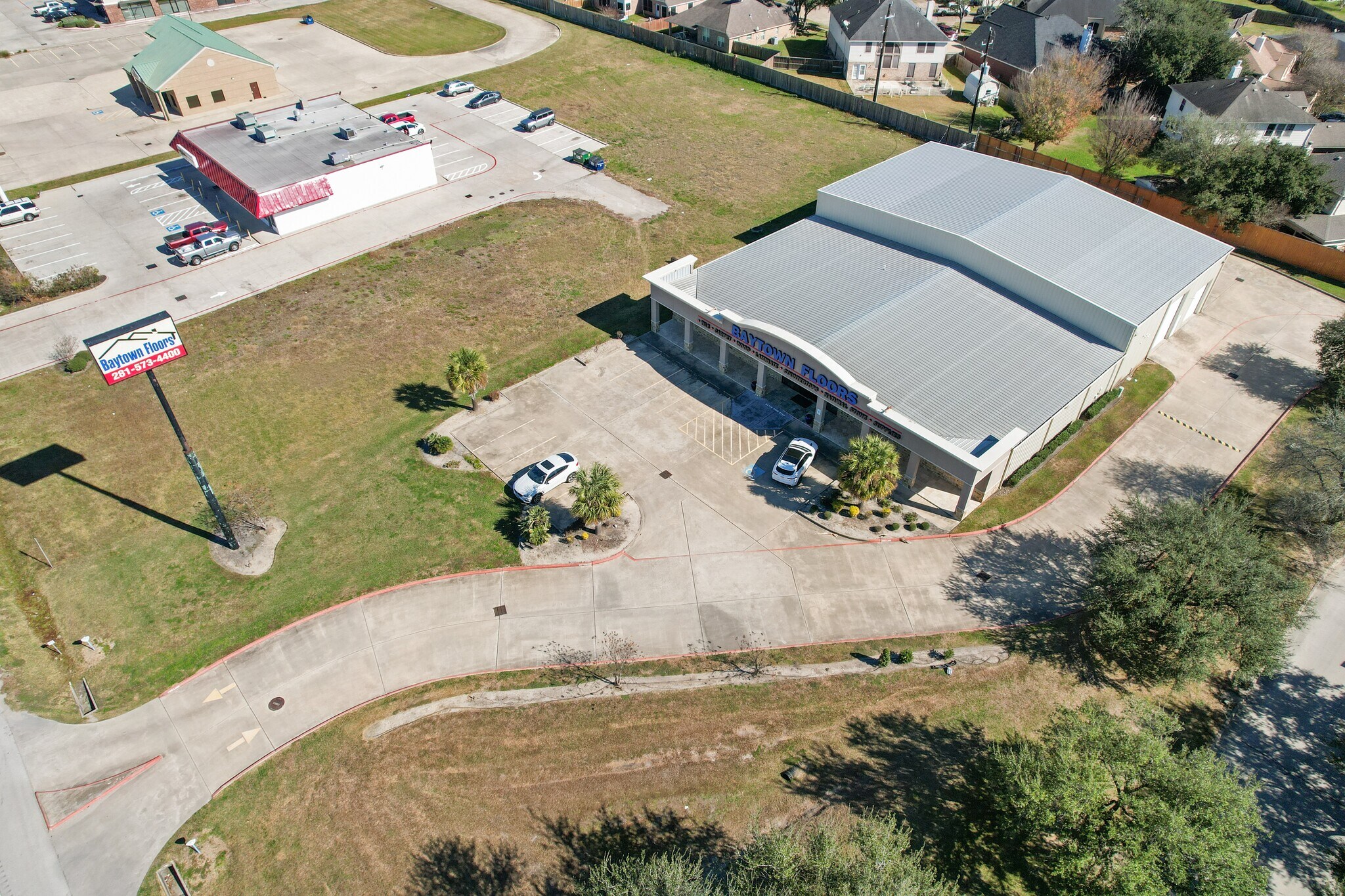 7910 N Hwy 146, Baytown, TX for lease Building Photo- Image 1 of 21